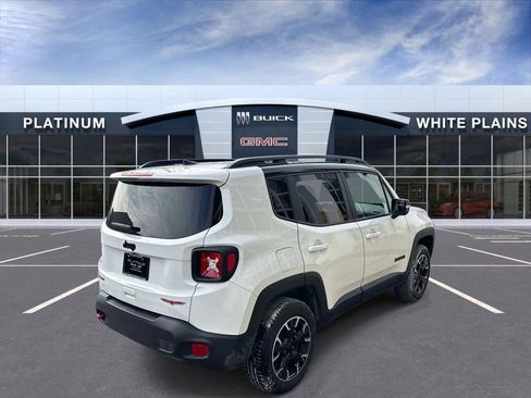 Used 2023 Jeep Renegade Trailhawk image 6