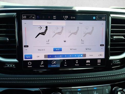New 2027 Chrysler Pacifica Select AWD/4WD image 20