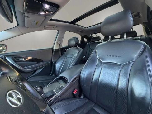 Used 2014 Hyundai Azera Limited w/ Option Group 02 FWD image 13