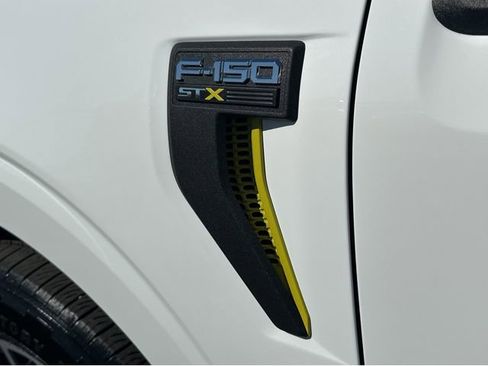 Used 2025 Ford F150 STX w/ Equipment Group 200A image 22