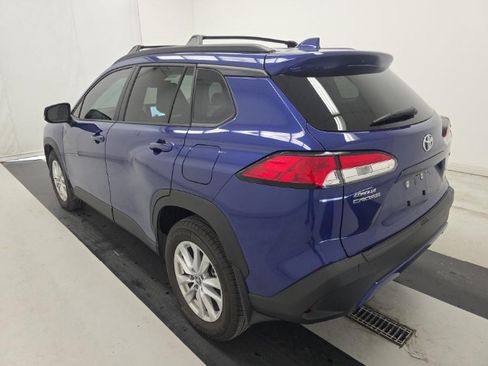 Used 2024 Toyota Corolla Cross LE FWD image 6