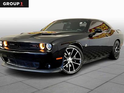 Used 2016 Dodge Challenger R/T Scat Pack w/ Leather Interior Group