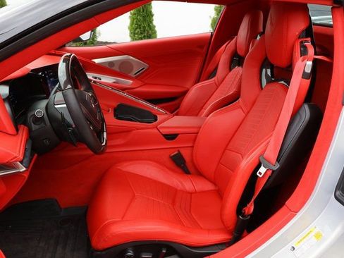 Used 2024 Chevrolet Corvette Z06 RWD image 12