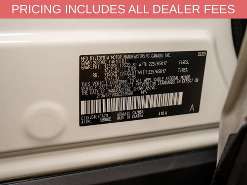 Certified 2025 Toyota RAV4 XLE FWD image 19