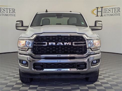 Used 2024 RAM 3500 Big Horn image 3