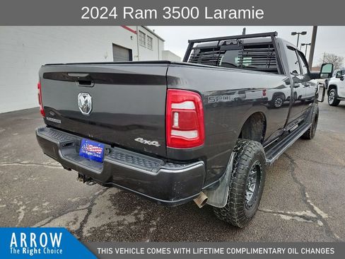 Used 2024 RAM 3500 Laramie w/ Sport Appearance Package image 12