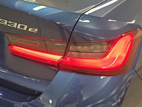 Certified 2023 BMW 330e w/ Driving Assistance Package image 32