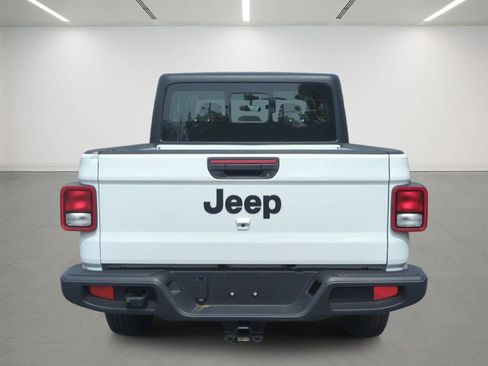 Used 2022 Jeep Gladiator Sport w/ Trailer Tow Package AWD/4WD image 5