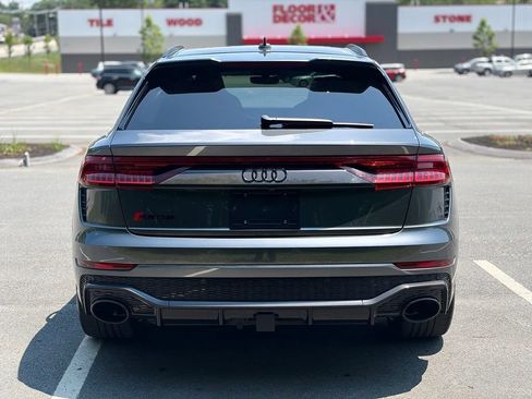 Used 2023 Audi RS Q8 AWD/4WD image 4