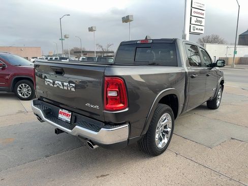 Used 2025 RAM 1500 Big Horn AWD/4WD image 6