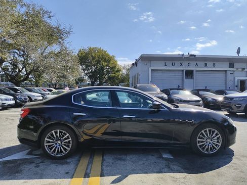 Used 2018 Maserati Ghibli image 12