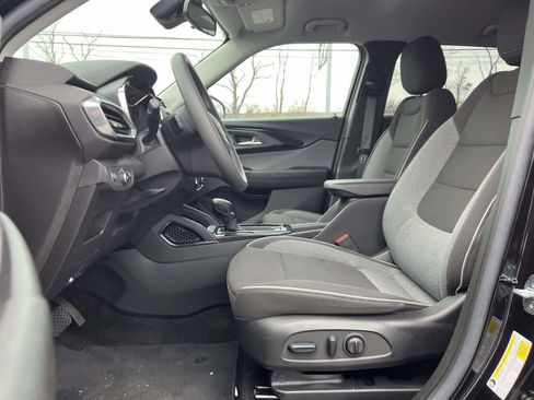 Used 2023 Chevrolet TrailBlazer LT image 8