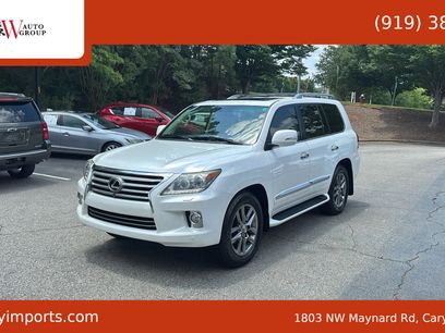 Used 2013 Lexus LX 570 4WD w/ Luxury Pkg