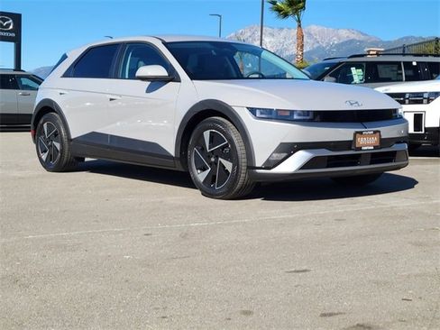 New 2026 Hyundai Ioniq 5 SEL image 25