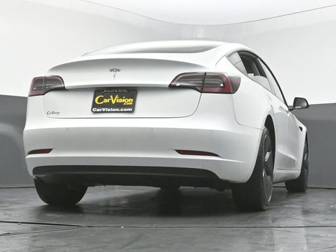 Used 2022 Tesla Model 3 image 46