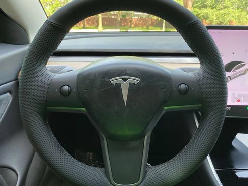 Used 2020 Tesla Model 3 Long Range AWD/4WD image 22