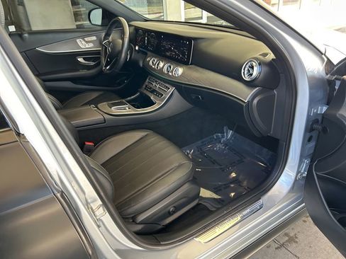 Used 2021 Mercedes-Benz E 350 Sedan w/ Premium Package image 27