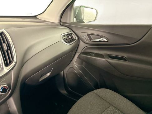 Used 2024 Chevrolet Equinox LT FWD image 42