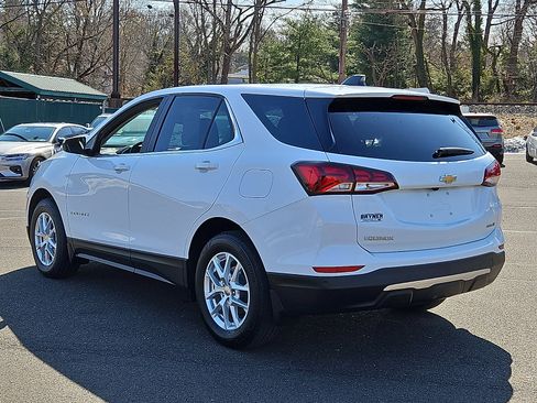 Used 2023 Chevrolet Equinox LT image 4