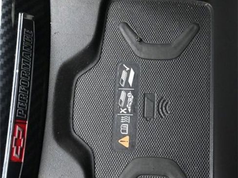 Used 2021 Chevrolet Colorado ZR2 image 30