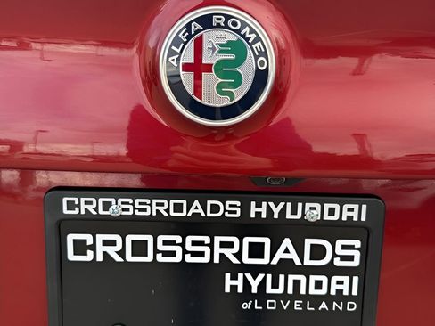 Used 2017 Alfa Romeo Giulia Ti w/ TI 19" Sport Package image 20