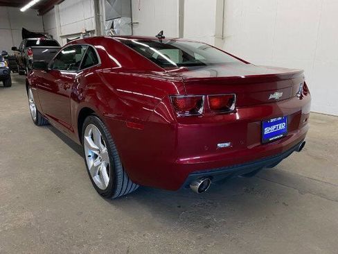 Used 2010 Chevrolet Camaro SS w/ RS Package image 3