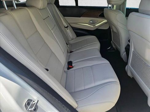 Used 2024 Mercedes-Benz GLE 350 4MATIC image 21