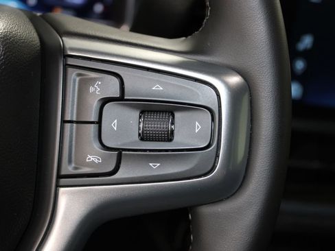 Used 2023 Chevrolet Silverado 1500 LT image 24