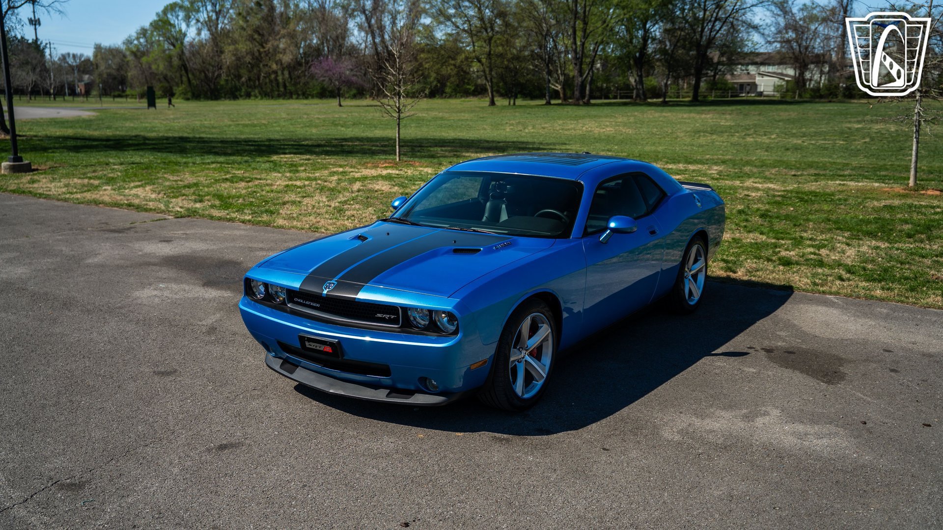 Used 2010 Dodge Challenger SRT8 w/ SRT Option Group II RWD image 5