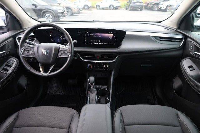 Used 2025 Buick Encore GX Preferred FWD image 21