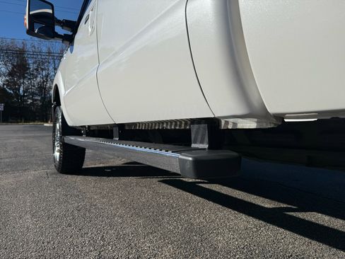 Used 2015 Ford F350 Lariat w/ Chrome Package image 10