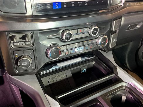 Used 2025 Ford F250 Lariat AWD/4WD image 17