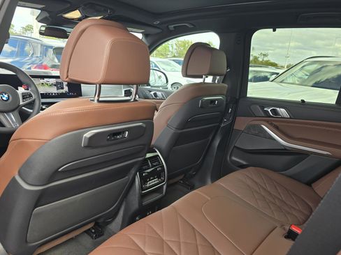New 2026 BMW X5 xDrive40i w/ Executive Package image 12