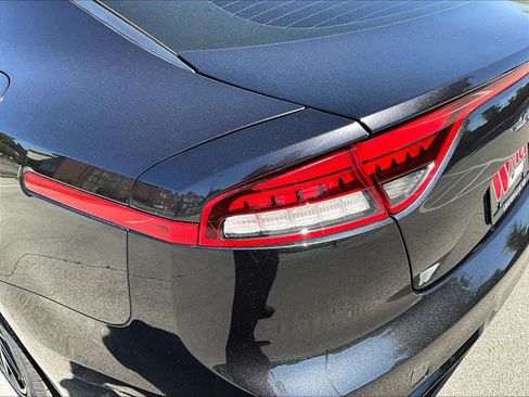 Used 2022 Kia Stinger GT-Line RWD image 23