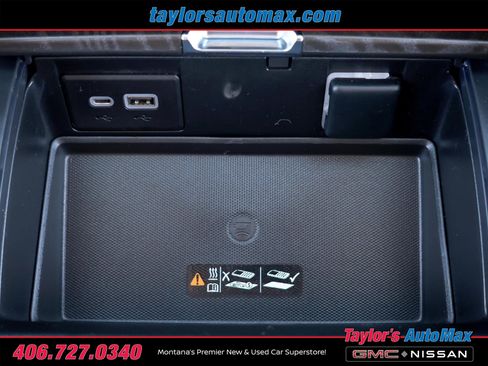 Used 2022 GMC Yukon Denali image 28