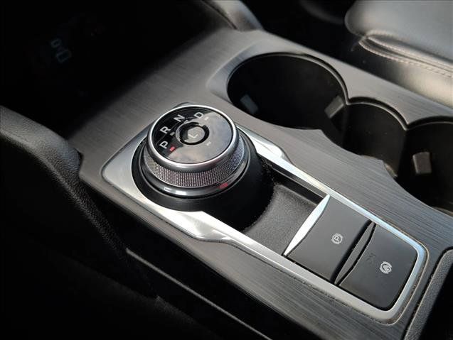 Used 2023 Ford Escape Platinum AWD/4WD image 18