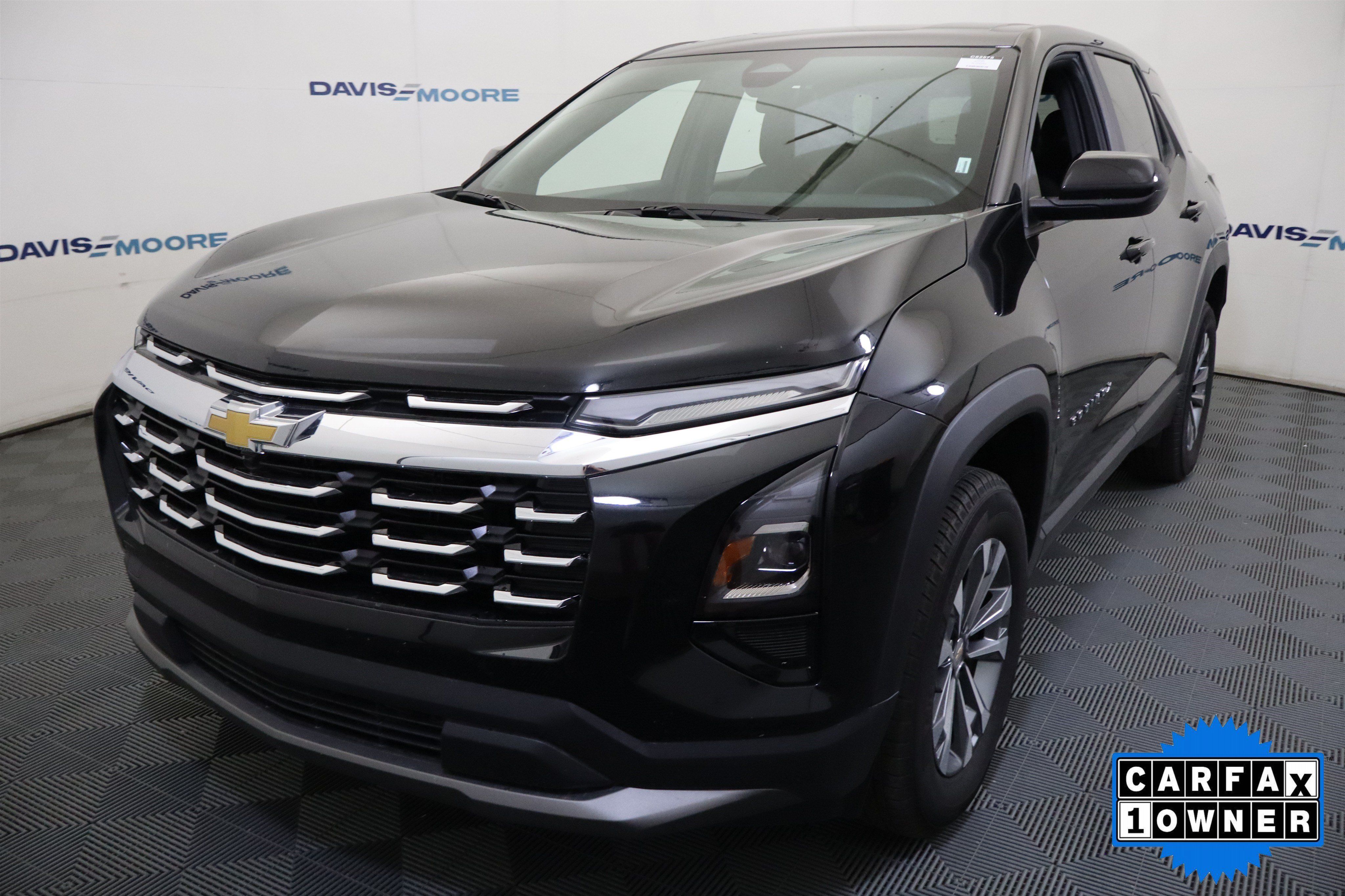 Used 2026 Chevrolet Equinox LT AWD/4WD image 12