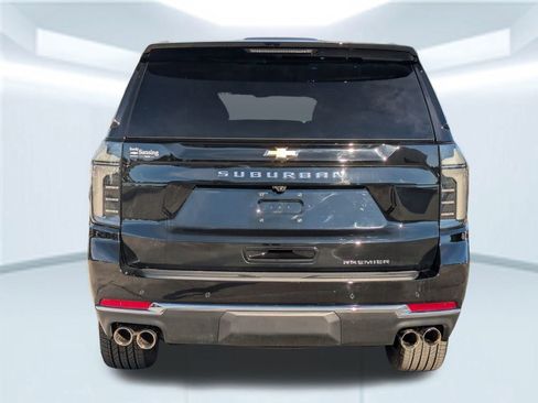 New 2025 Chevrolet Suburban Premier AWD/4WD image 5