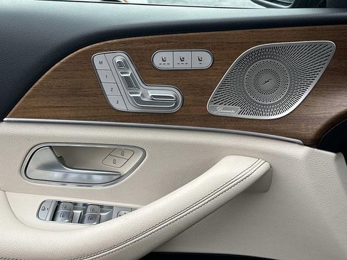 Used 2024 Mercedes-Benz GLE 350 4MATIC image 24