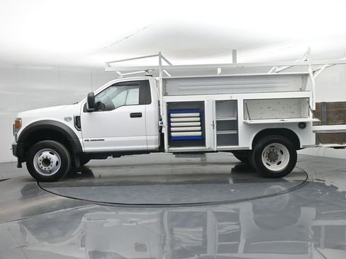 Certified 2021 Ford F450 XL w/ Power Equipment Group image 37