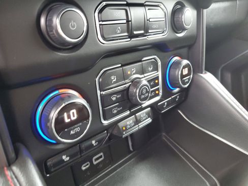 Used 2023 Chevrolet Tahoe RST image 75