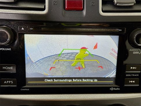 Used 2017 Subaru Crosstrek 2.0i Premium image 5