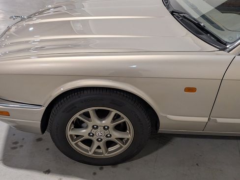 Used 1996 Jaguar XJ6 RWD image 25