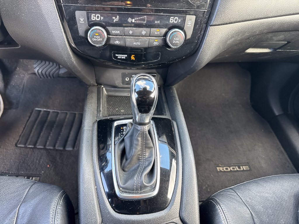 Used 2019 Nissan Rogue SV AWD/4WD image 27