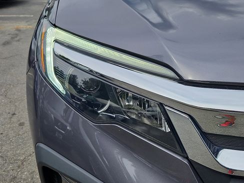 Used 2021 Honda Pilot EX-L image 10