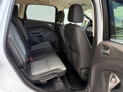 Used 2016 Ford Escape SE image 5