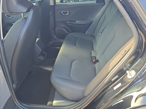 Certified 2025 Kia K4 FWD image 16