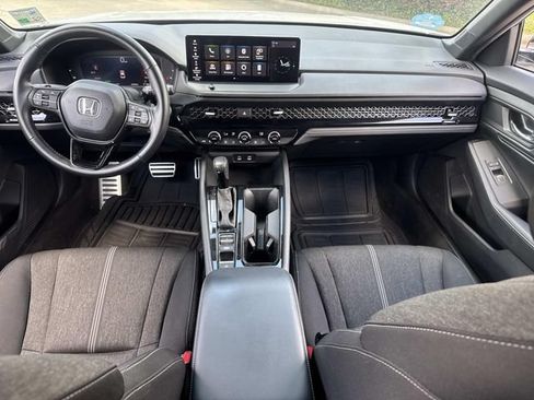 Used 2024 Honda Accord Sport image 15