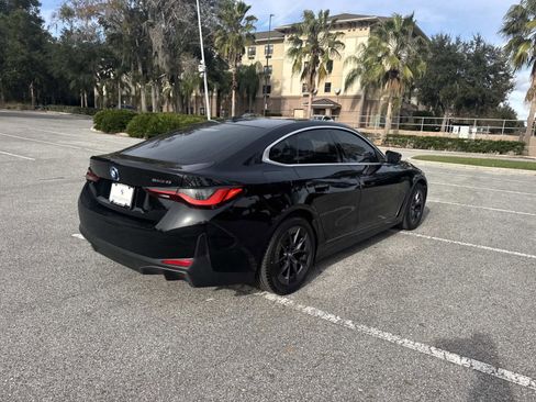 Used 2023 BMW i4 eDrive35 w/ Premium Package image 4