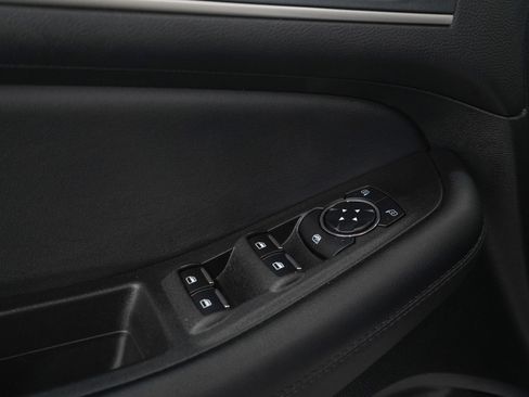 Used 2024 Ford Edge SEL image 20